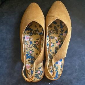 Toms slingback flats